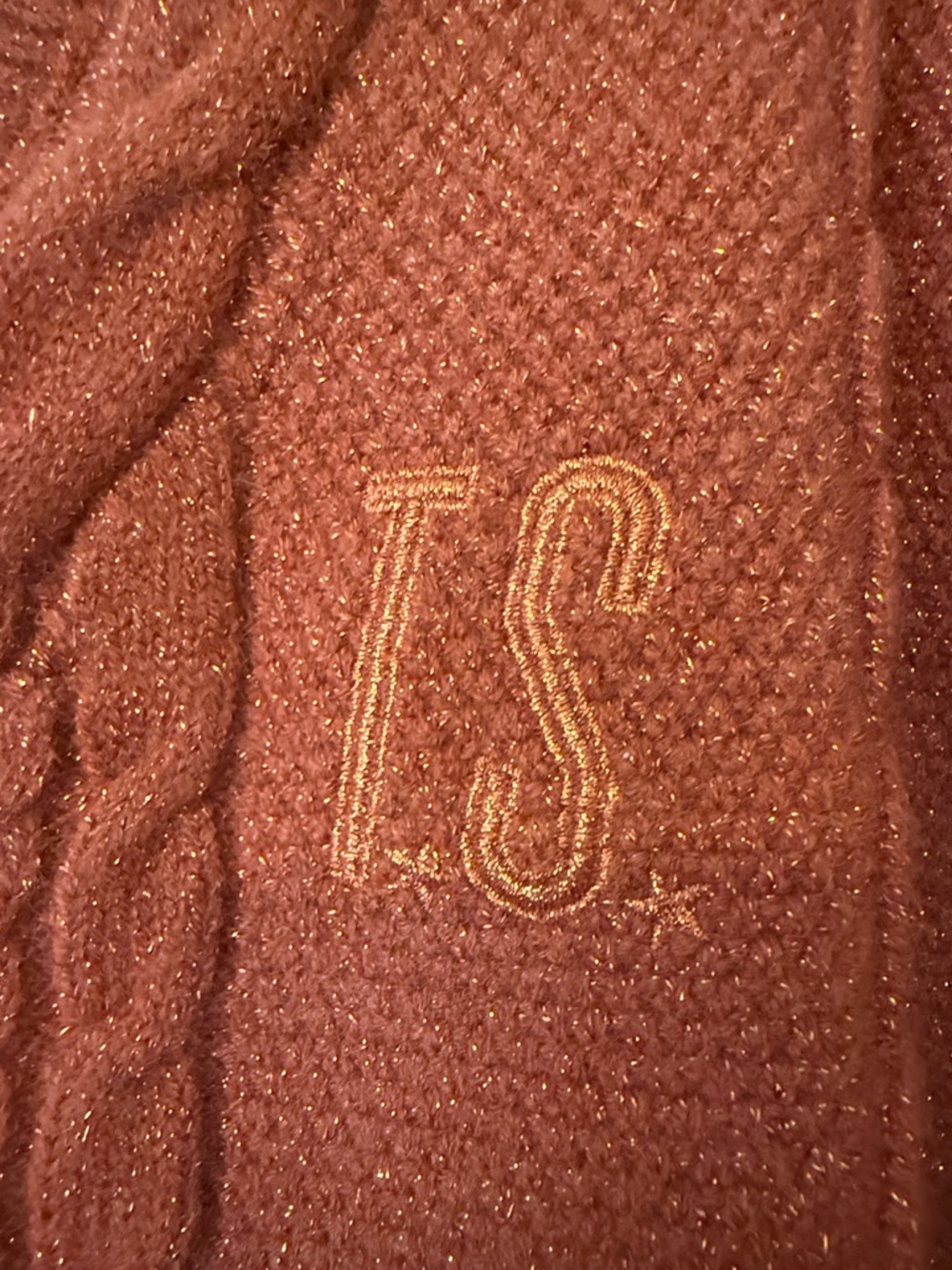 Taylor Swift TLOASG Caridan - Picture 3 of 5